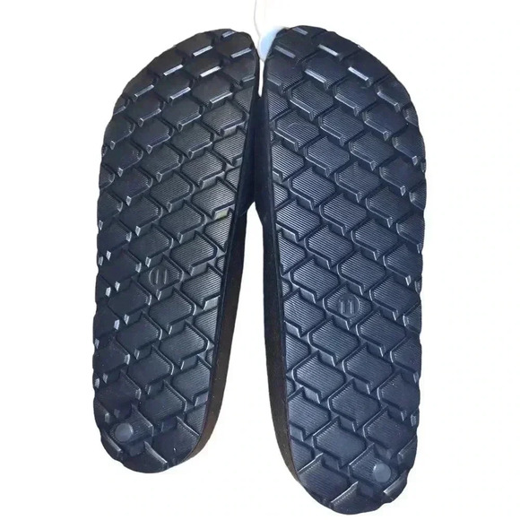 Mossimo sandals  - Picture 2 of 2